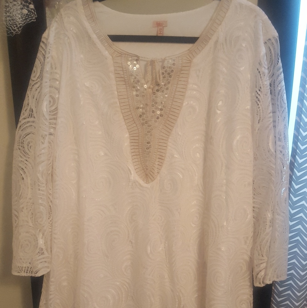 Lacey, Classy,  Creamy Blouse🌼🌼🌼🌼